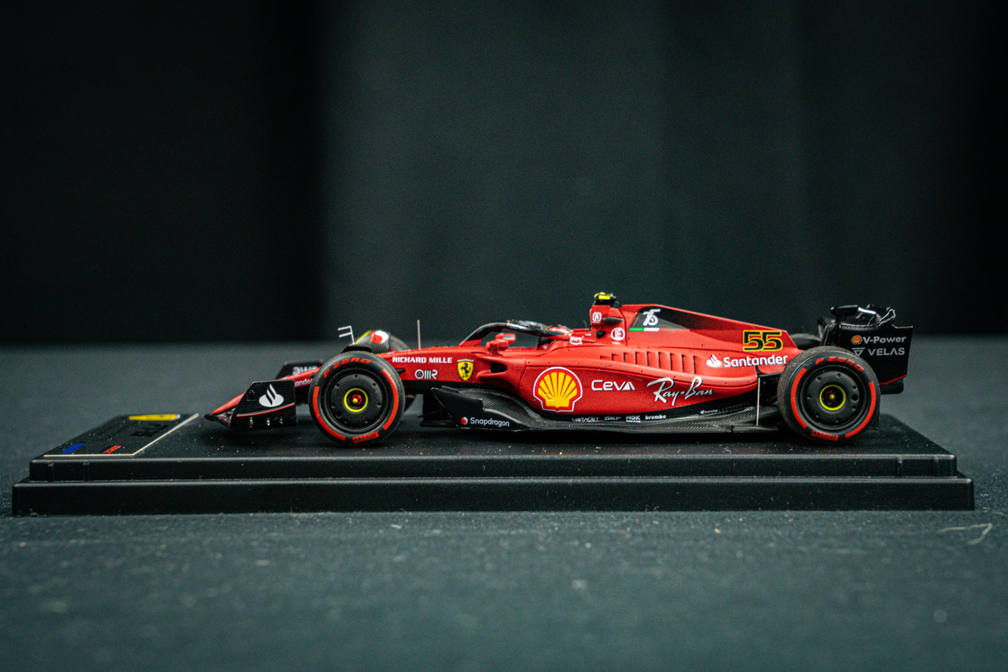 Carlos Sainz jr. Scuderia Ferrari F1-75 #55 Platz 1 GP Great Britain 2022 - Looksmart 1:43