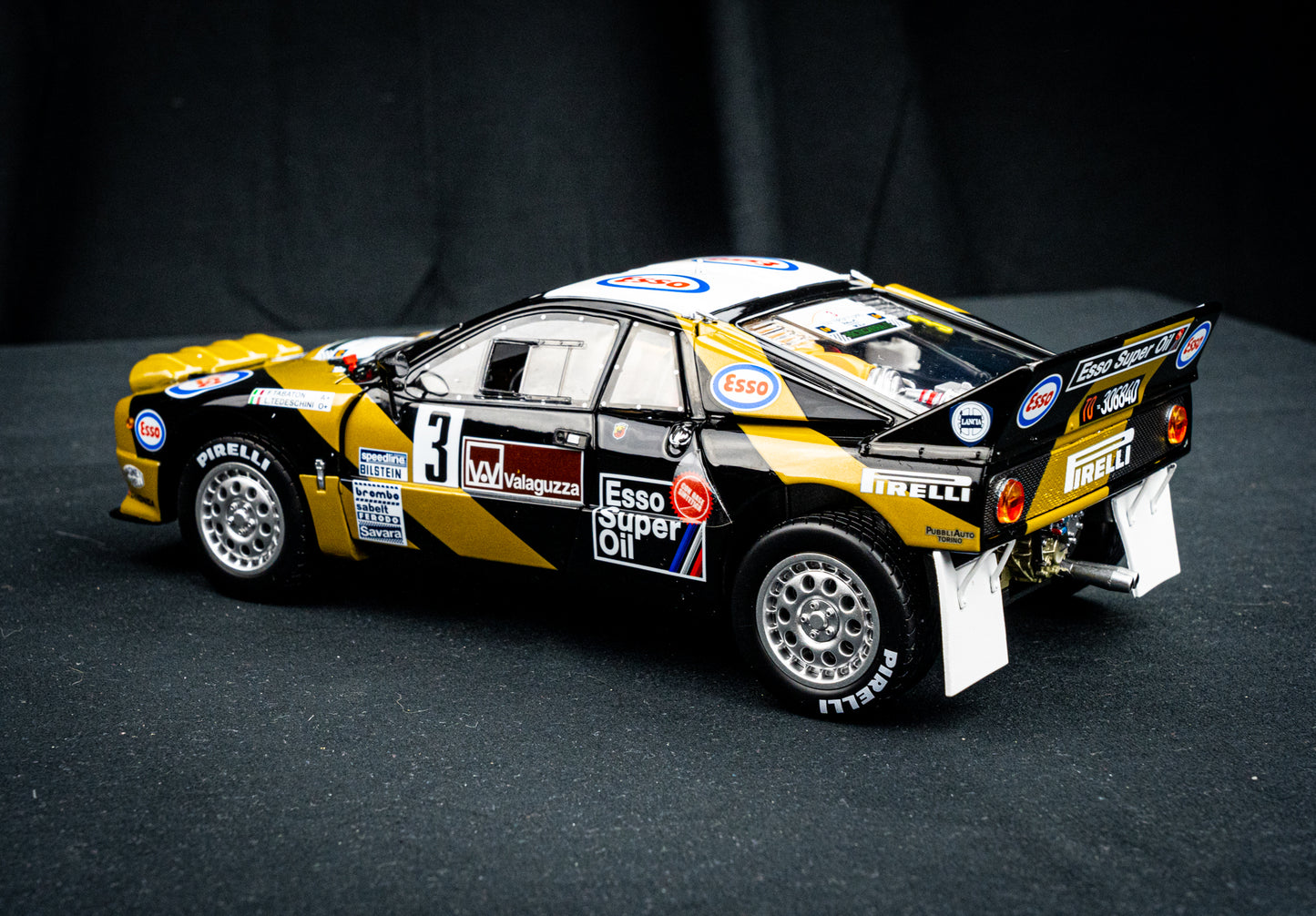 Lancia Rallye 037 #3 F. Tabaton / Tedeschini - P2 Targa Florio 1985 - Kyosho 1:18