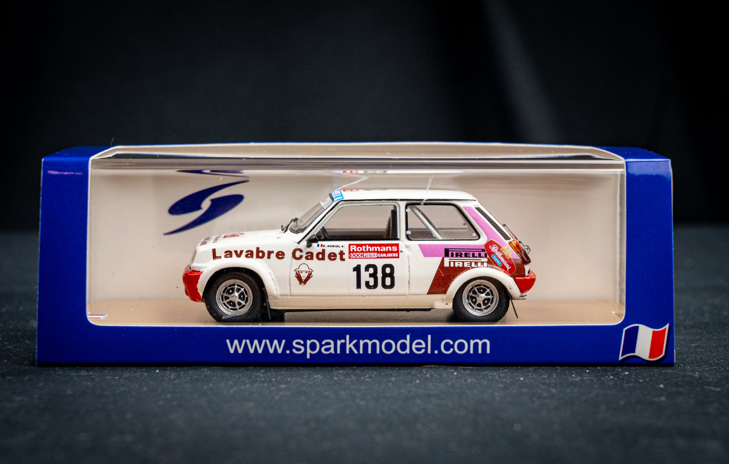 Renault 5 Alpine Gr.2 lim. 300 Stk. #138 D. Auriol / J.Y. Tussiot - Rallye 1000 Piste de Canjuers 83 Spark 1:43