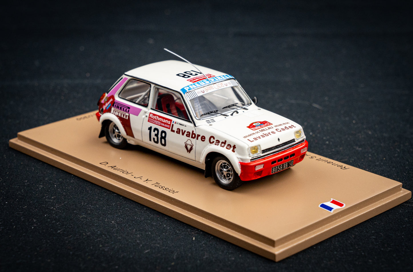 Renault 5 Alpine Gr.2 lim. 300 Stk. #138 D. Auriol / J.Y. Tussiot - Rallye 1000 Piste de Canjuers 83 Spark 1:43