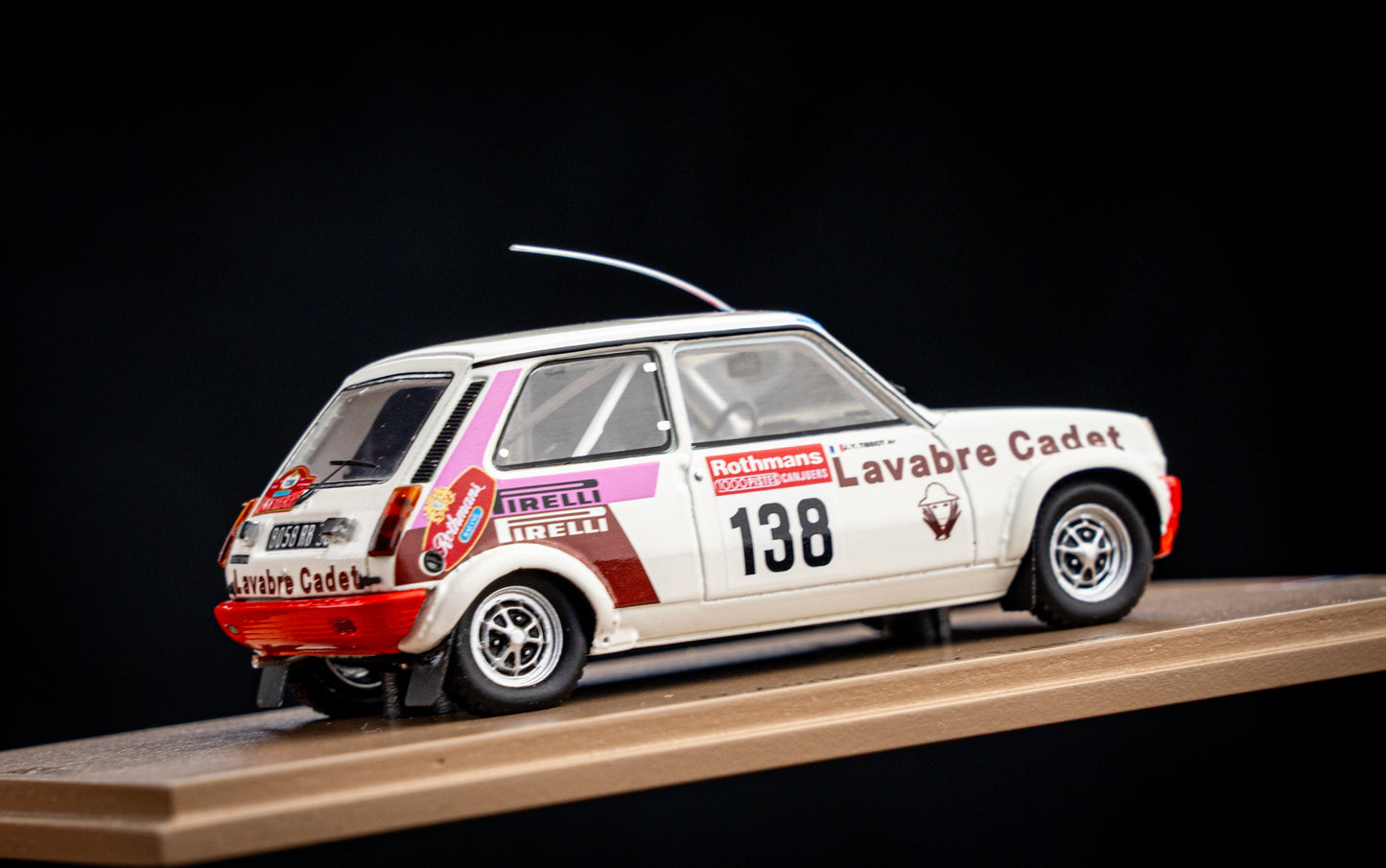 Renault 5 Alpine Gr.2 lim. 300 Stk. #138 D. Auriol / J.Y. Tussiot - Rallye 1000 Piste de Canjuers 83 Spark 1:43