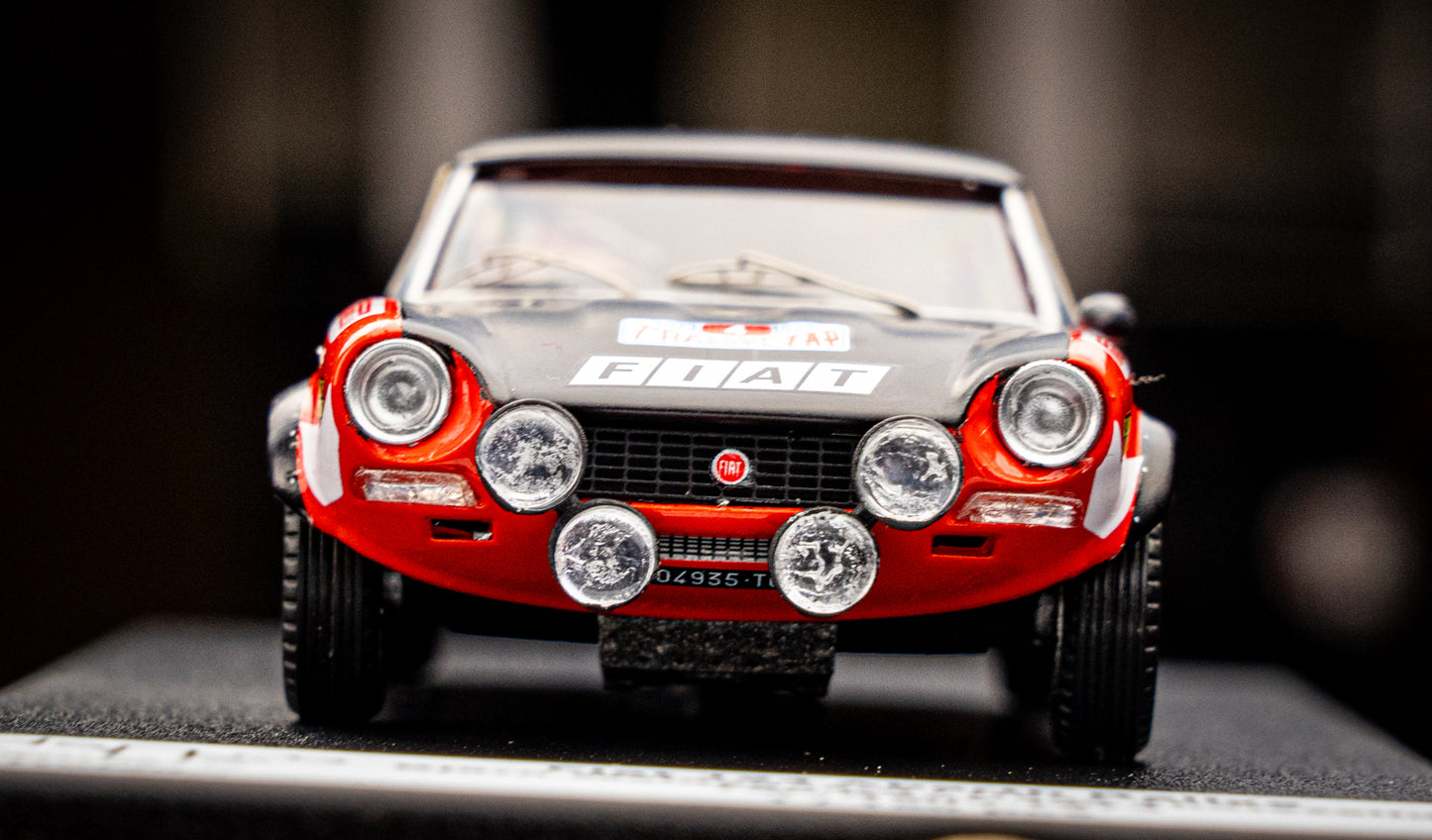 FIAT 124 Abarth Rallye lim. 150 pcs. #4 B. Waldegaard / H. Thorszelius - Rallye Portugal 1973 - Trofeu 1:43