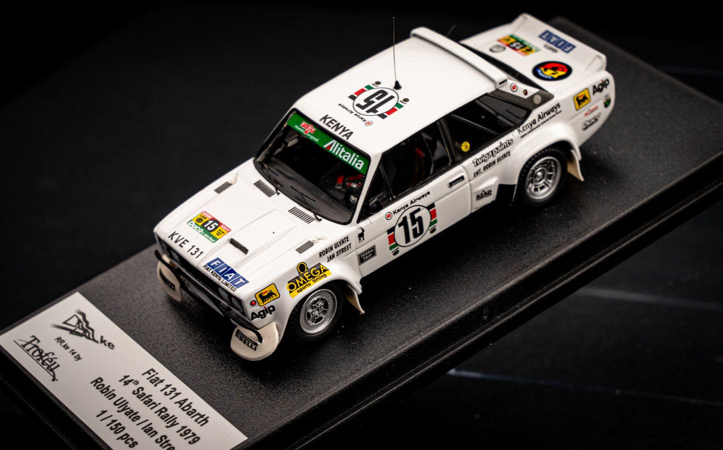 FIAT 131 Abarth lim. 150 pcs. #15 R. Ulyate / I. Street - P14 Safari Rallye 1979 - Trofeu 1:43