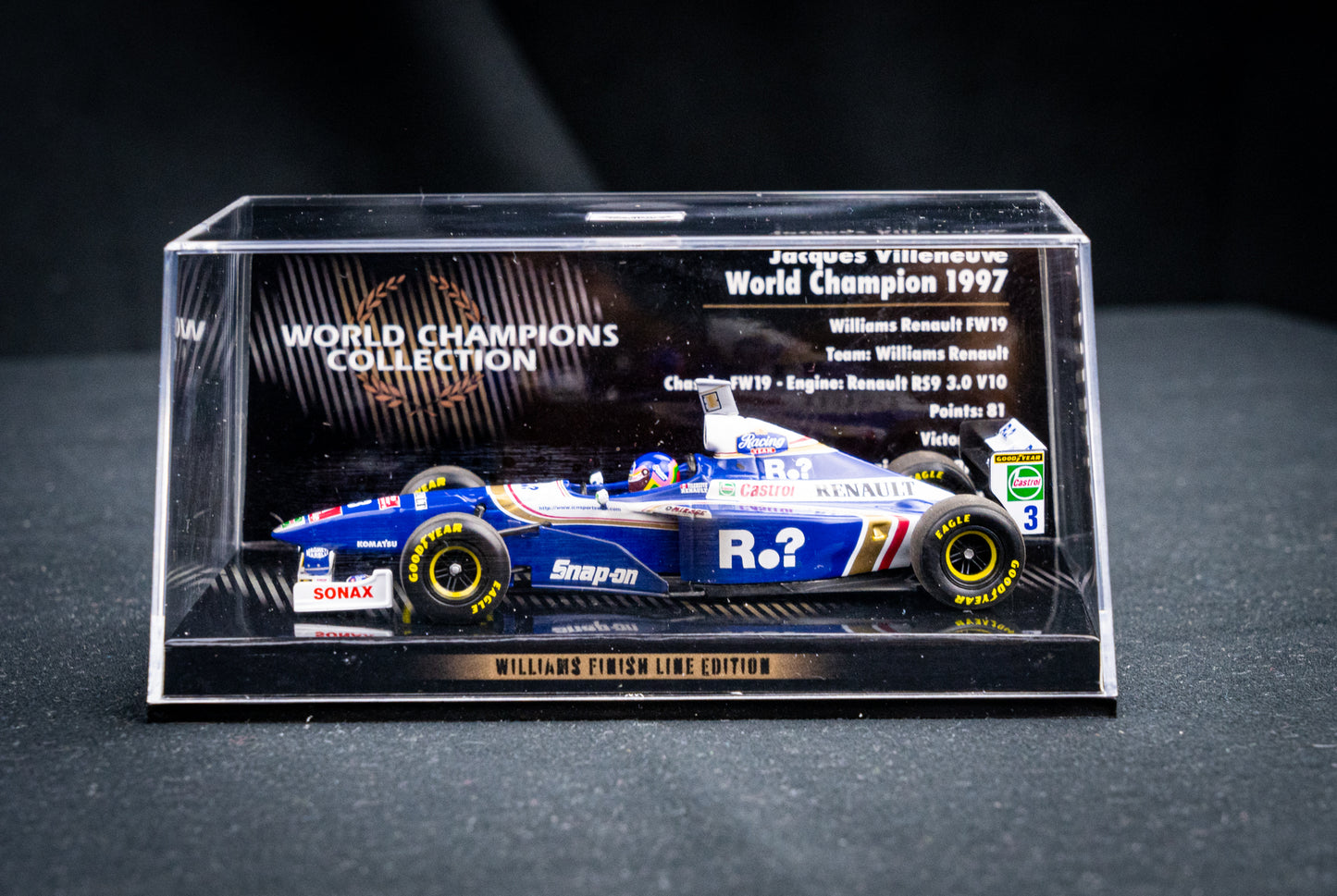 Jaques Villeneuve #3 Williams FW19 Formel 1 Weltmeister 1997 - Minichamps 1:43