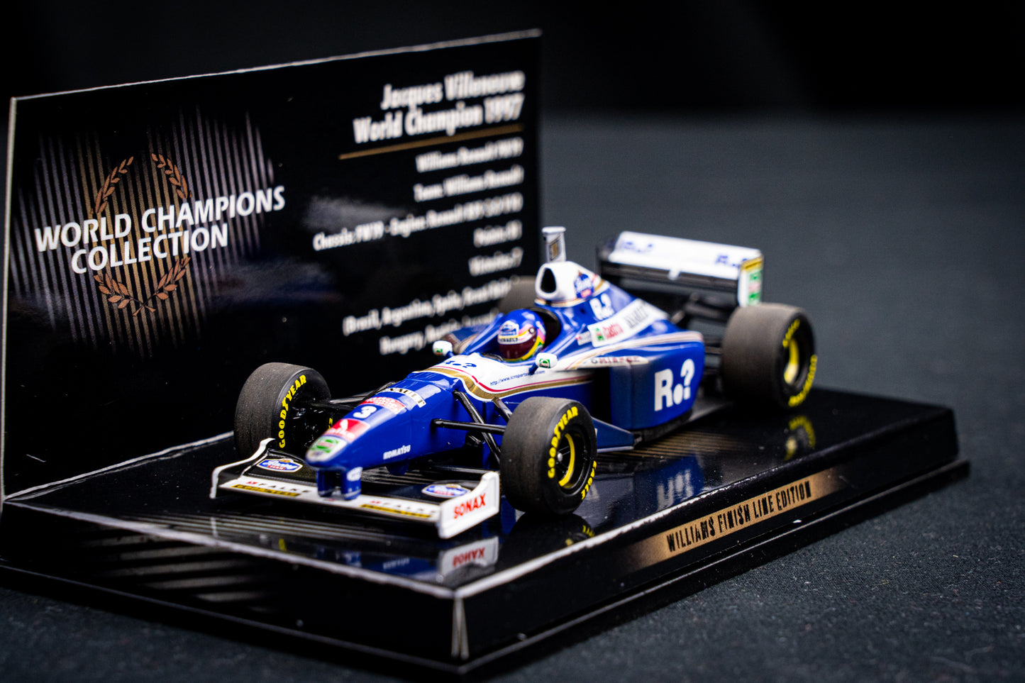 Jaques Villeneuve #3 Williams FW19 Formel 1 Weltmeister 1997 - Minichamps 1:43