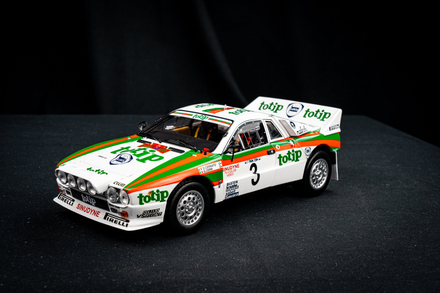 Lancia Rallye 037 #3 D. Cerrato / G. Cerri - Rallye Elba 1985 - Kyosho 1:18