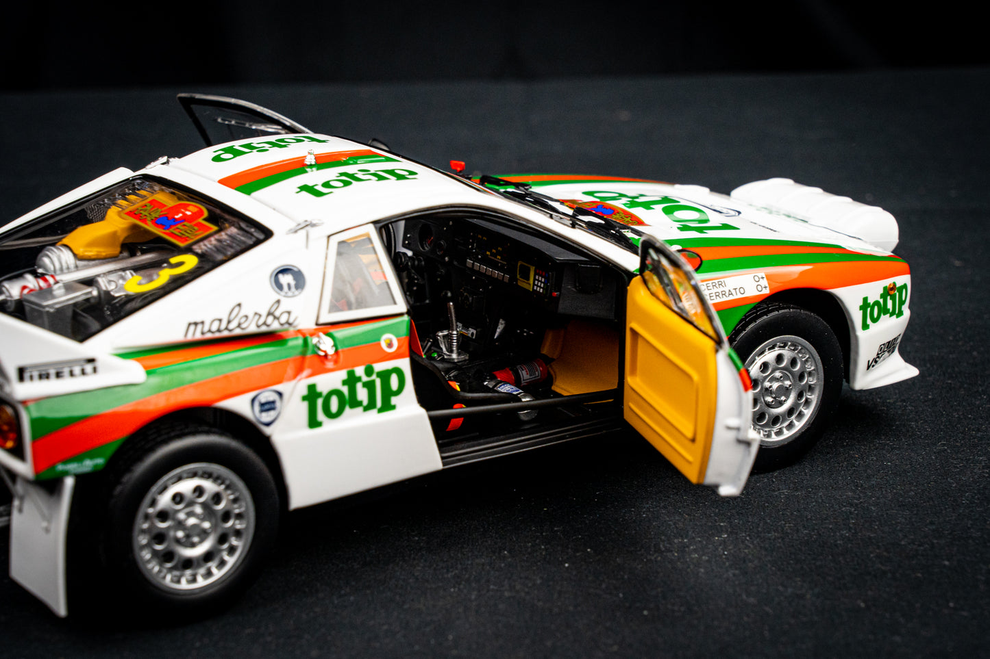 Lancia Rallye 037 #3 D. Cerrato / G. Cerri - Rallye Elba 1985 - Kyosho 1:18