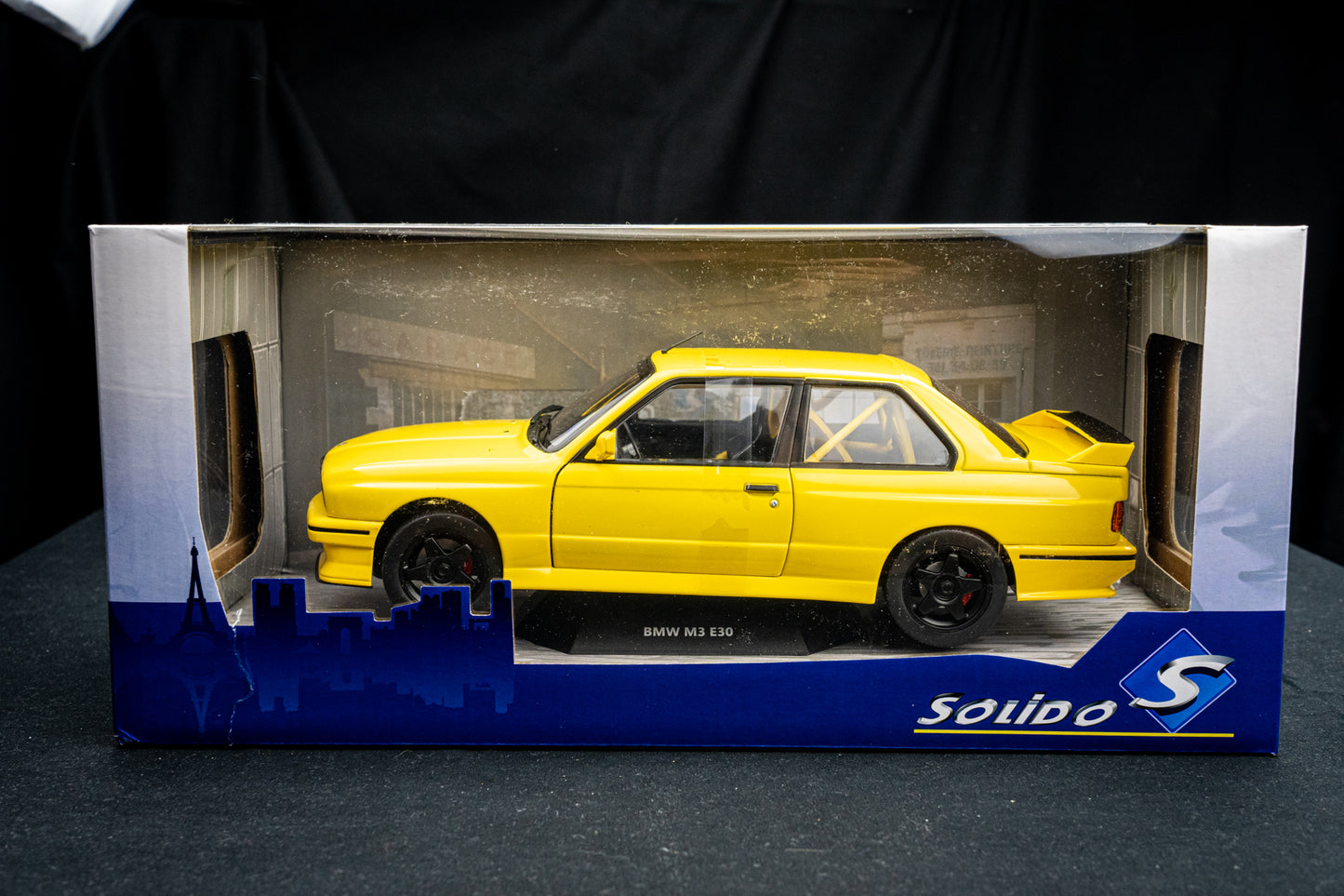 BMW M3 E30 "Streetfighter" gelb Baujahr 1990 - 1:18 Solido