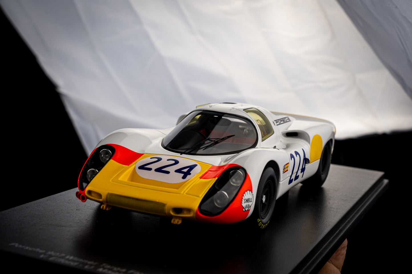 Porsche 907 #224 V. Elford / U. Maglioli - Winner Targa Florio 1968 - Spark 1:18