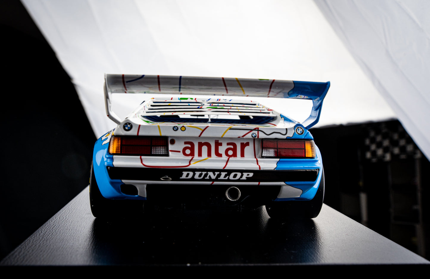 BMW M1 #83 Pironi / Quester / Mignot - 24h LeMans 1980 - Spark 1:18