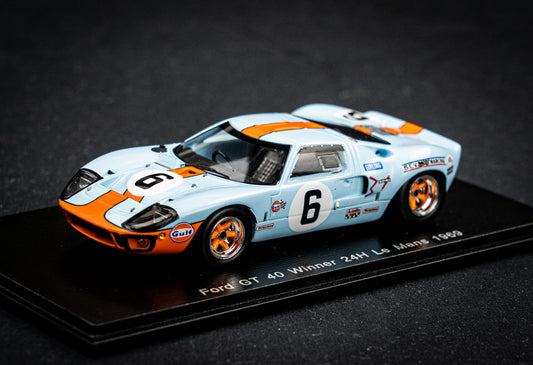 Ford GT40 no.6 J. Ickx / J. Oliver - Sieger 24h LeMans 1969 - Spark 1:43