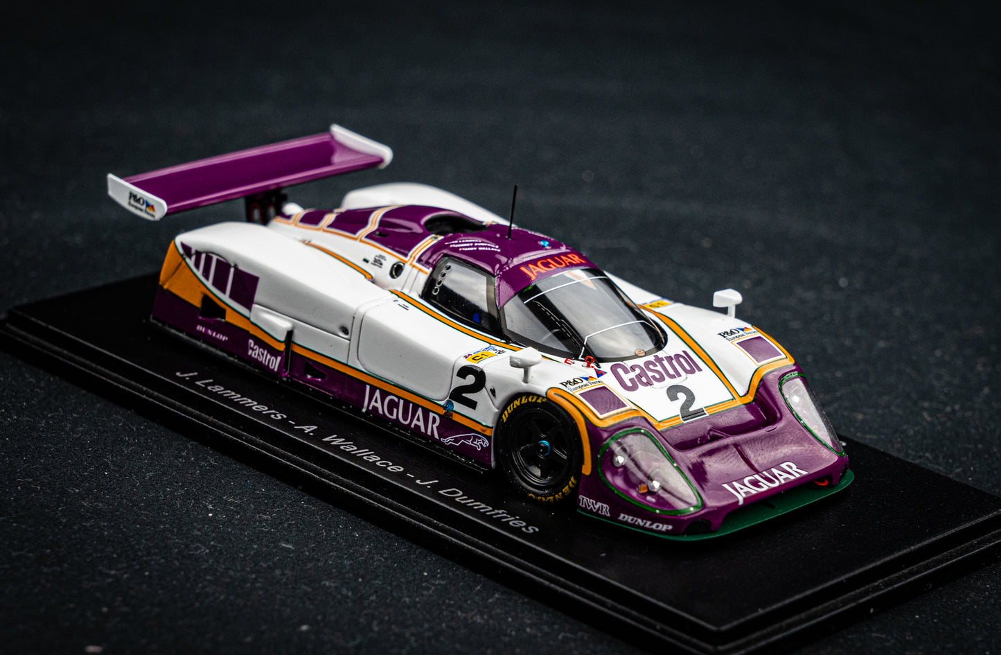 Jaguar XJR-9 #2  Lammers / Wallace / Dumfries - Sieger 24h LeMans 1988 - Spark 1:43