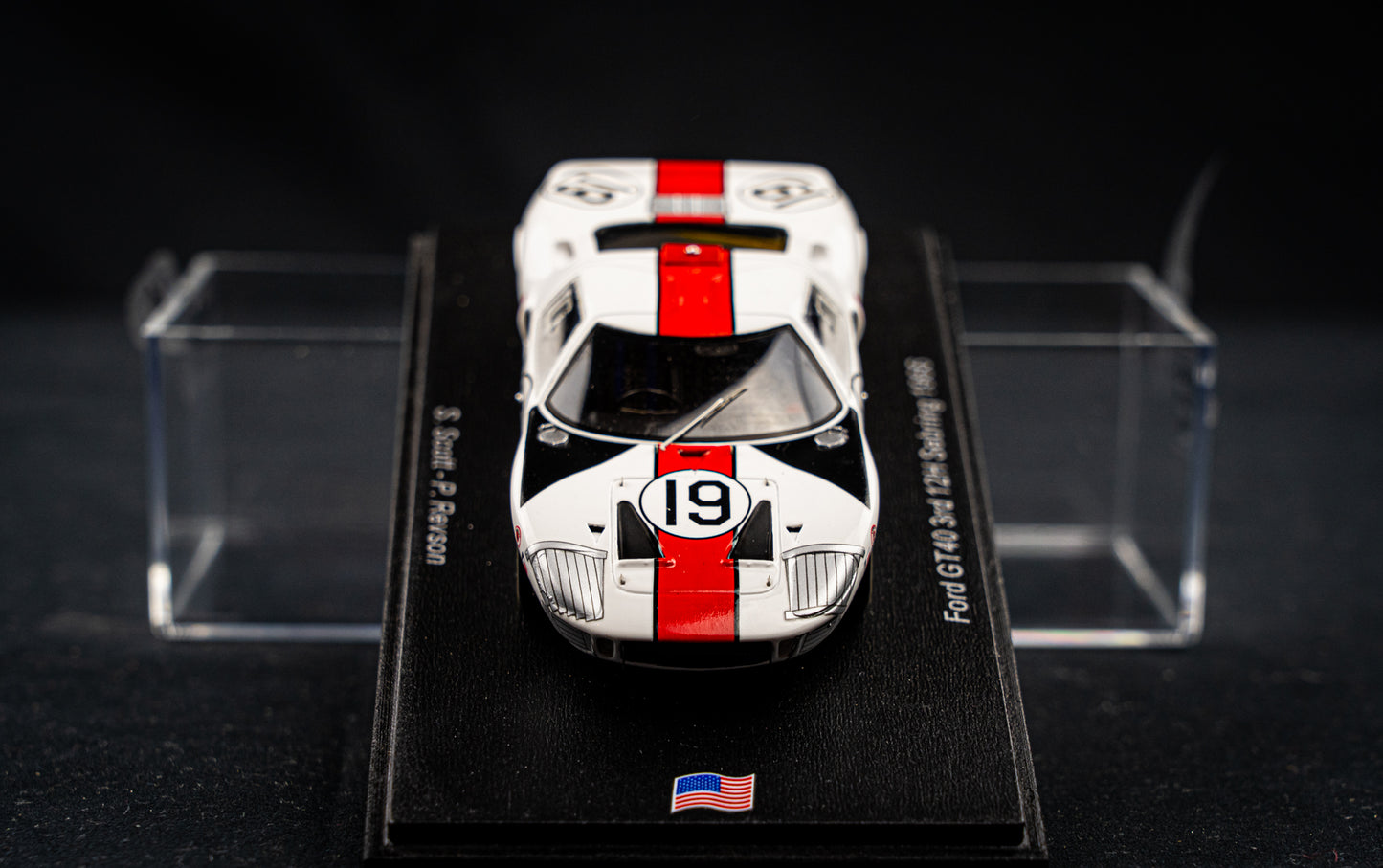 Ford GT40 lim. edition 500 Stk. #19 S.Scott / B.Revson - 3rd 12h Sebring 1966 1:43