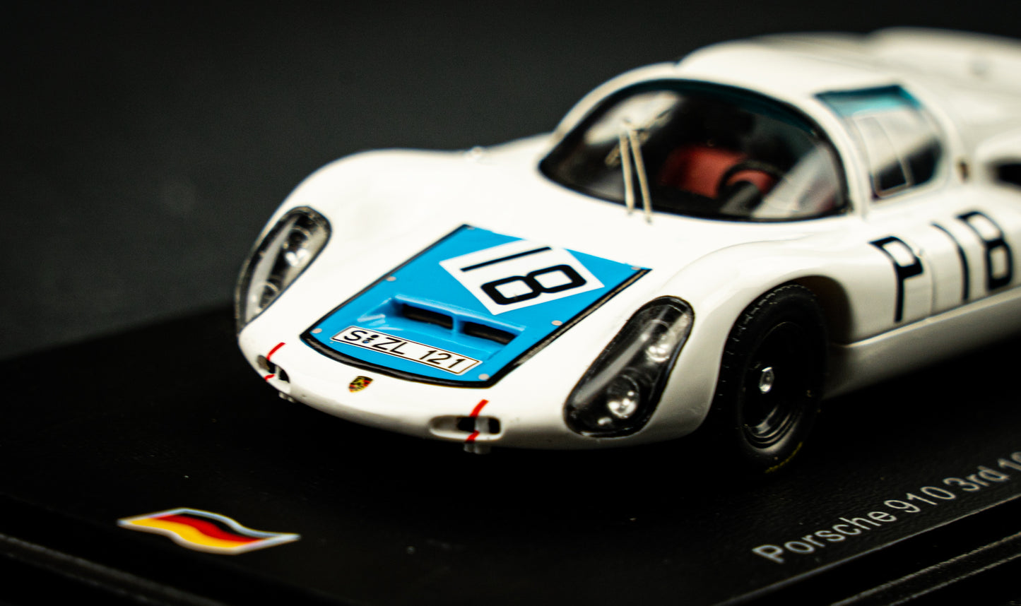 Porsche 910 #18 lim. edition 300 Stk. 3rd 1000km Nürburgring 1967 - Neerpasch / Elford Spark 1:43