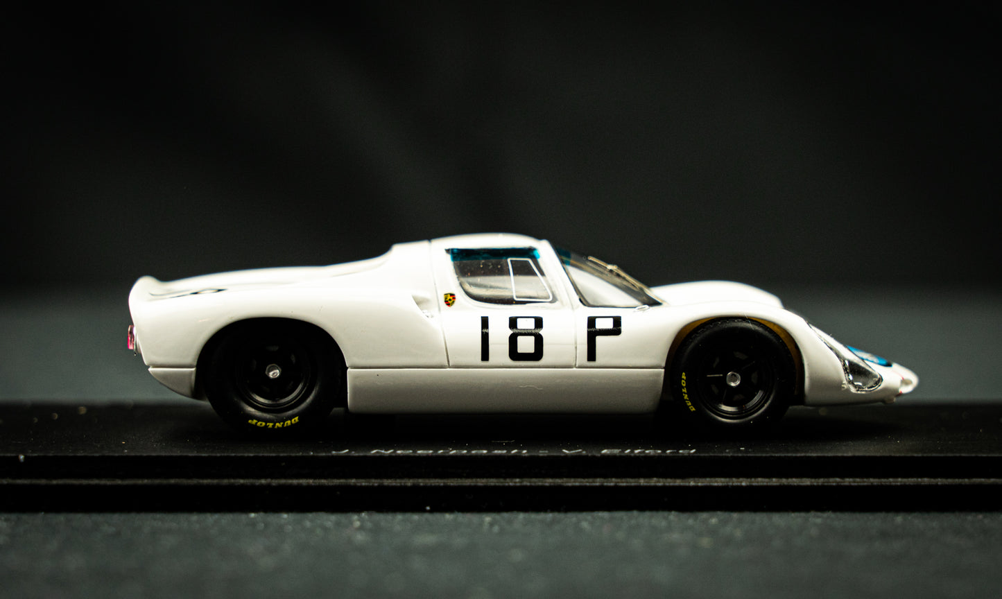 Porsche 910 #18 lim. edition 300 Stk. 3rd 1000km Nürburgring 1967 - Neerpasch / Elford Spark 1:43