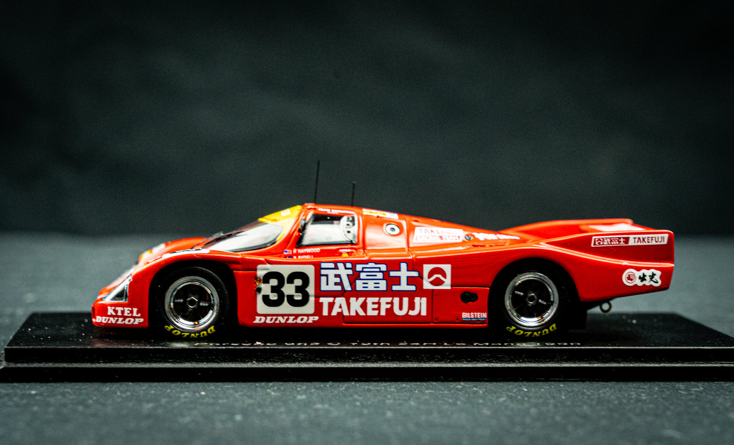 Porsche 962C #33 Haywood / Taylor / Rydell - 24h LeMans 1990 1:43 Spark