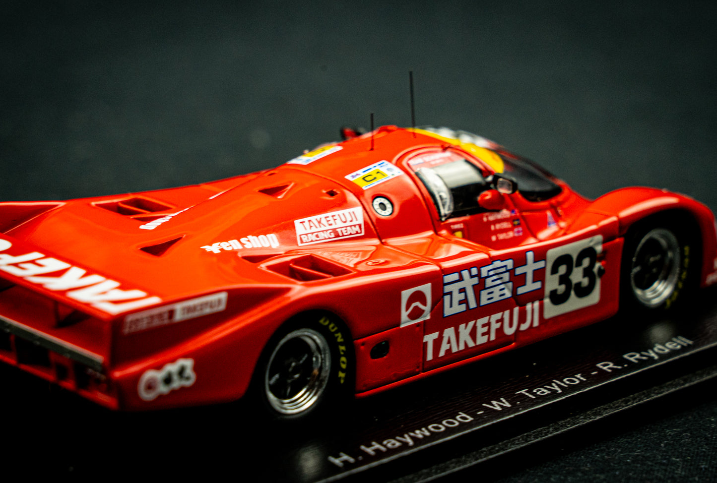 Porsche 962C #33 Haywood / Taylor / Rydell - 24h LeMans 1990 1:43 Spark