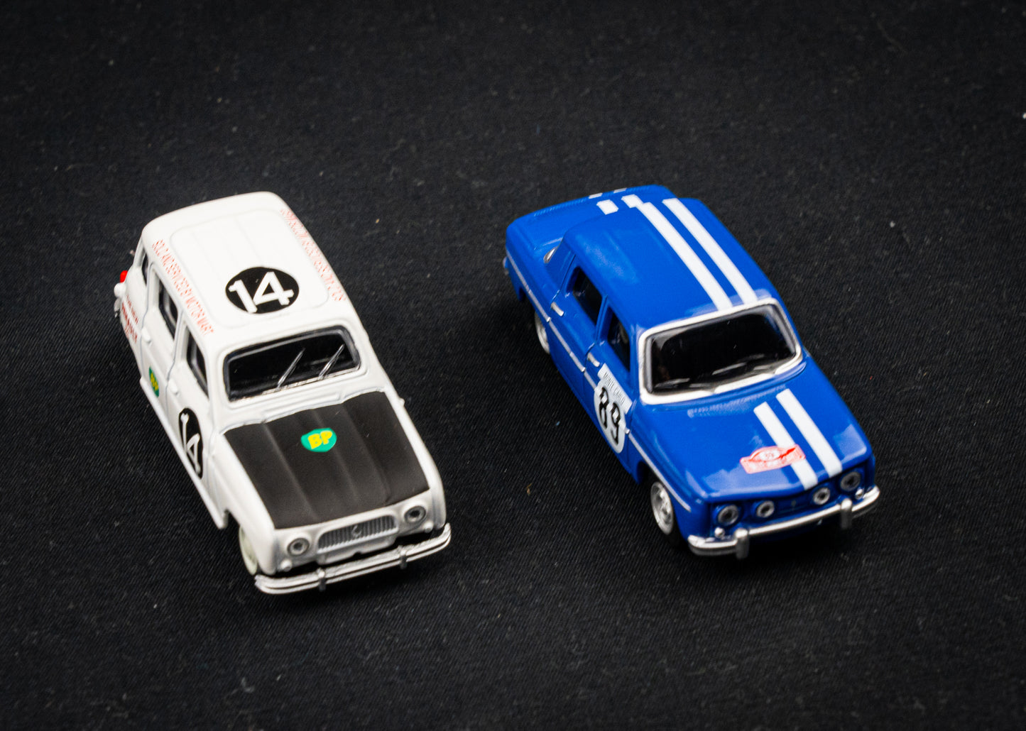 Renault 4 #14 Safari Rallye 1962 & Renault 8 Gordini #89 Rallye Monte Carlo 1969 - Norev 1:64