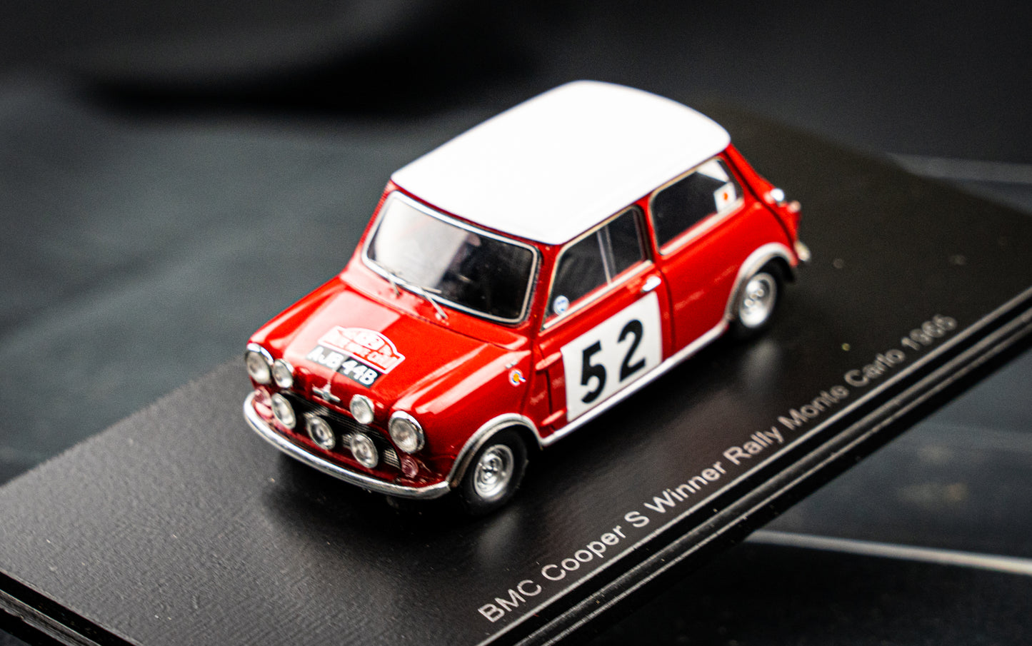 BMC Mini Cooper S #52 Mäkinen / Easter - Winner Rallye Monte Carlo 1965 - Spark 1:43