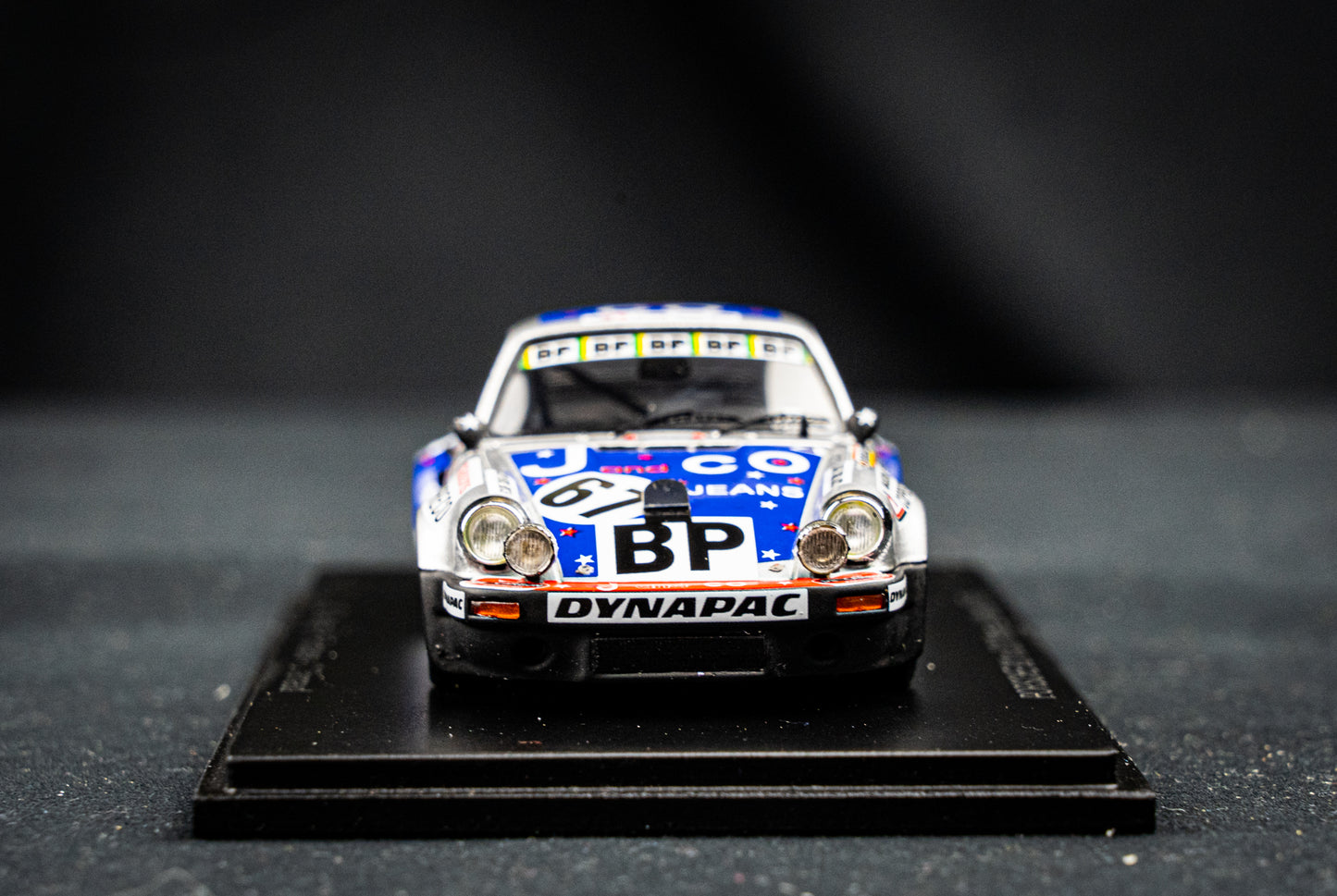 Porsche 911 RS 3.0 #67 Verney/Fontaine/Tarnaud - 11th 24h LeMans 1975 - Spark 1:43