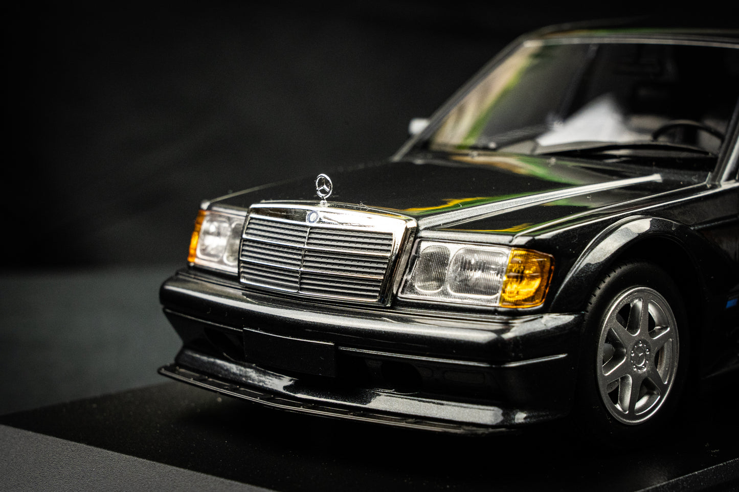 Mercedes Benz 190E 2.5 16V Evo2 lim. edition 1/1004 Stk. schwarz - Minichamps 1:18