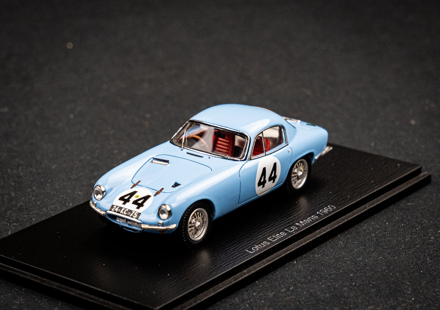 Lotus Elite #44 Laurent / Masson 24h LeMans 1960 1:43 Spark