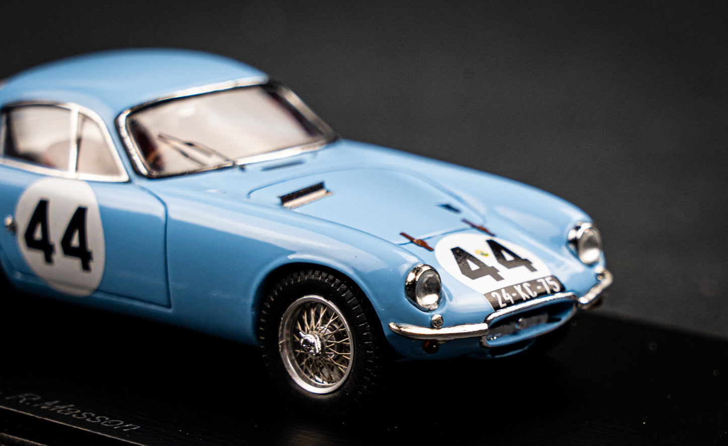 Lotus Elite #44 Laurent / Masson 24h LeMans 1960 1:43 Spark