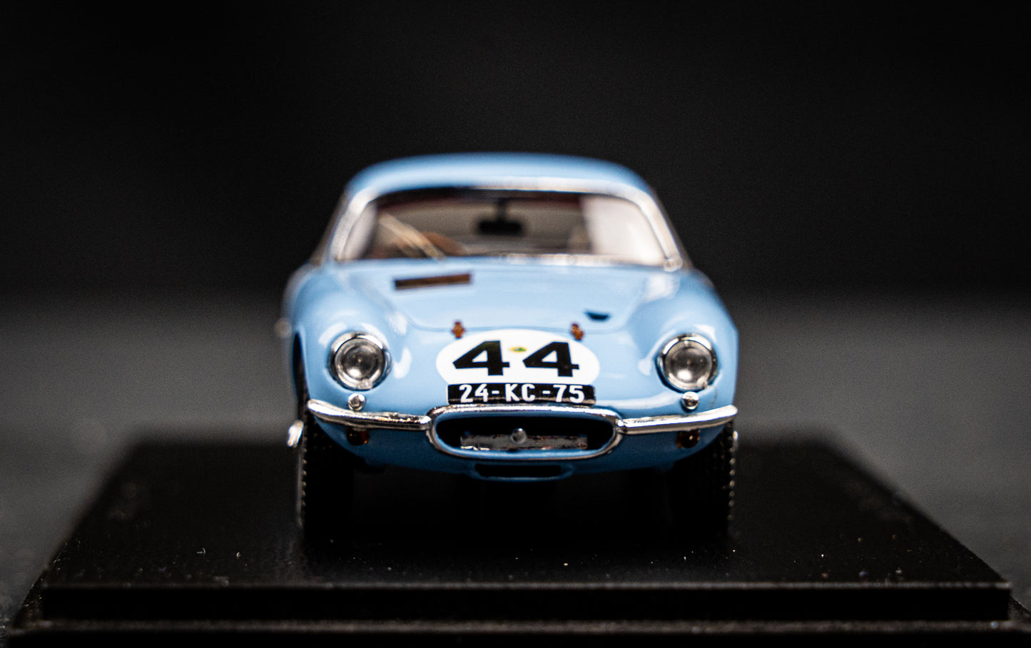 Lotus Elite #44 Laurent / Masson 24h LeMans 1960 1:43 Spark