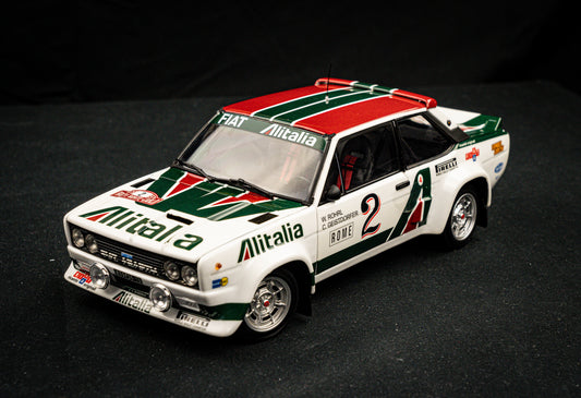 Fiat 131 Abarth #2 W. Röhrl / C. Geistdörfer - P4 Rallye Monte Carlo 1978 - Kyosho 1:18