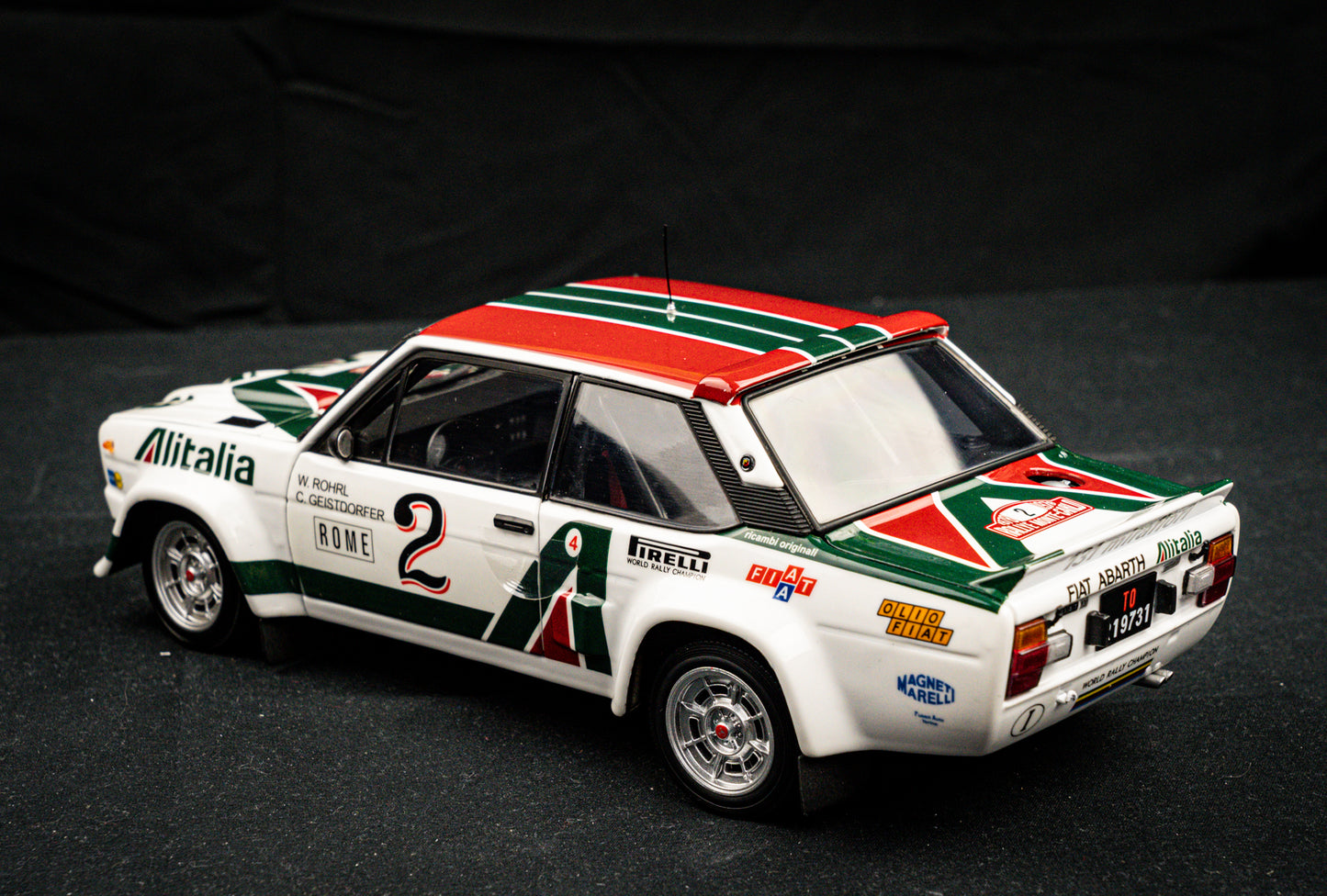 Fiat 131 Abarth #2 W. Röhrl / C. Geistdörfer - P4 Rallye Monte Carlo 1978 - Kyosho 1:18