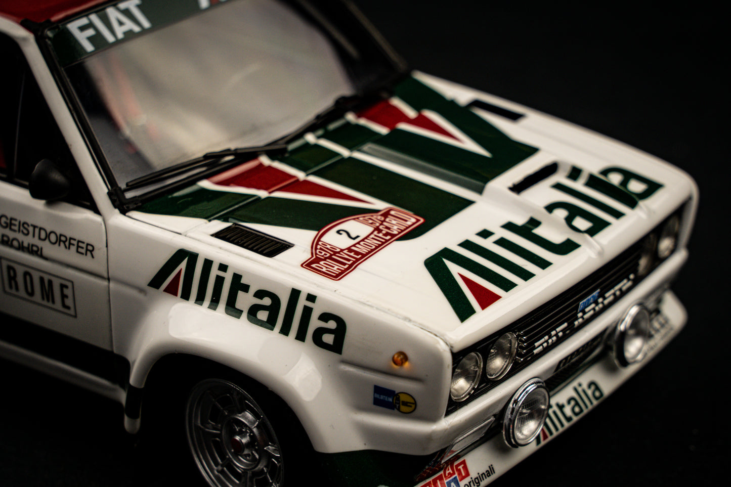 Fiat 131 Abarth #2 W. Röhrl / C. Geistdörfer - P4 Rallye Monte Carlo 1978 - Kyosho 1:18