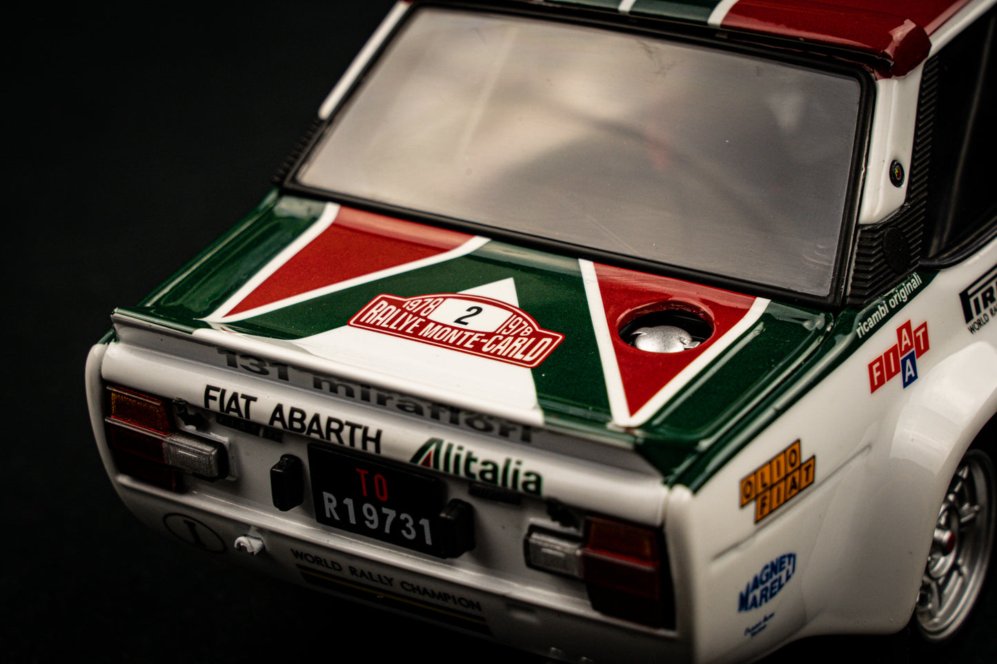 Fiat 131 Abarth #2 W. Röhrl / C. Geistdörfer - P4 Rallye Monte Carlo 1978 - Kyosho 1:18