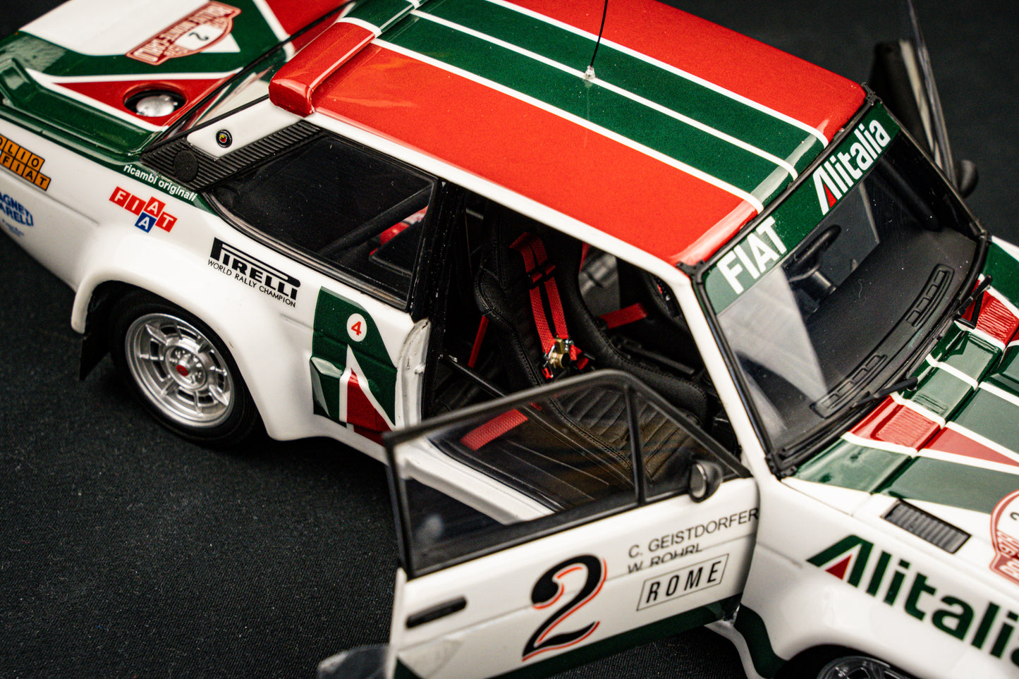 Fiat 131 Abarth #2 W. Röhrl / C. Geistdörfer - P4 Rallye Monte Carlo 1978 - Kyosho 1:18