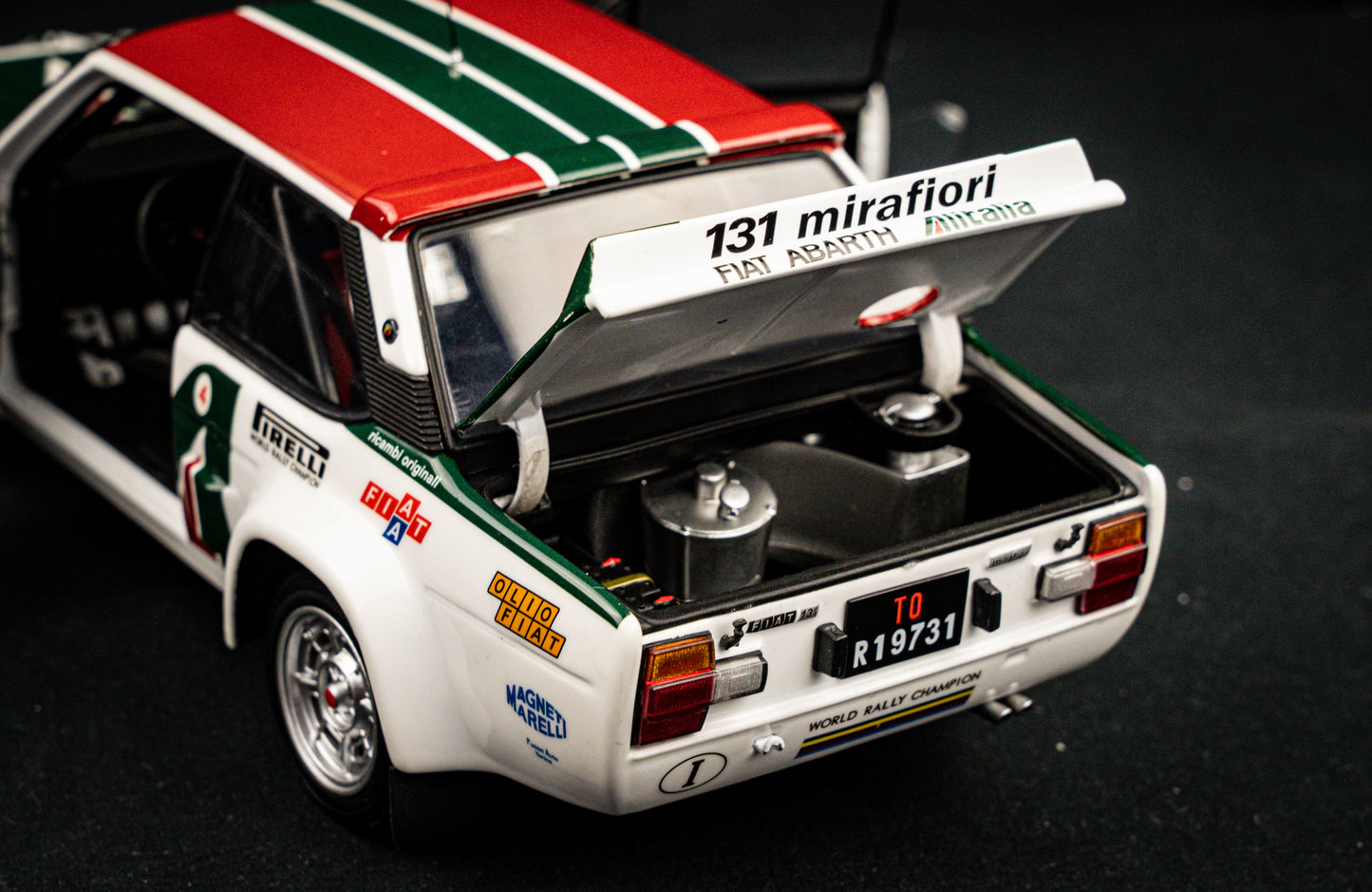 Fiat 131 Abarth #2 W. Röhrl / C. Geistdörfer - P4 Rallye Monte Carlo 1978 - Kyosho 1:18