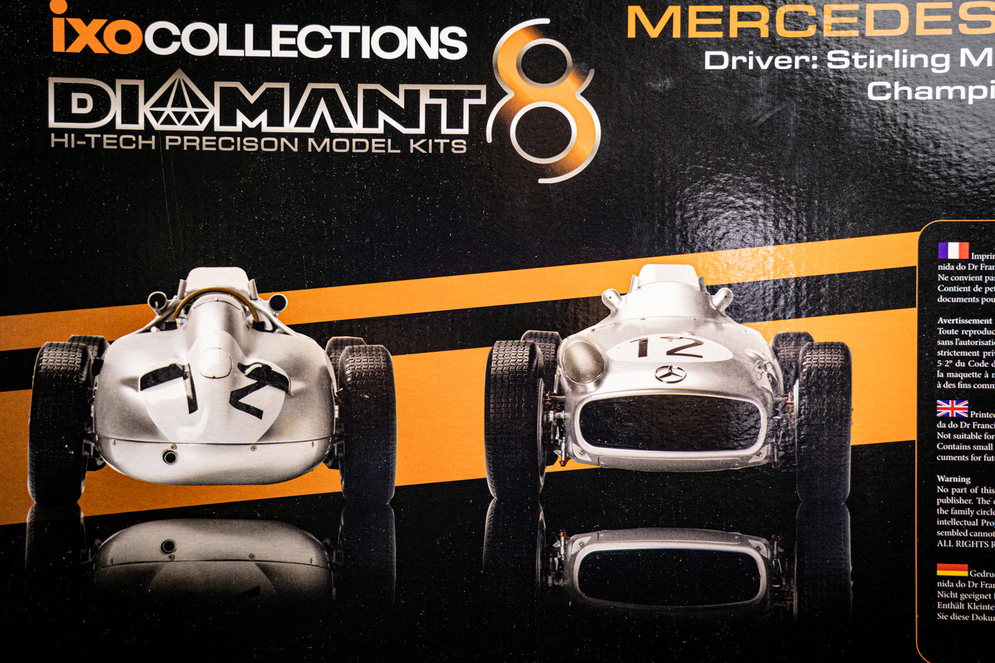 Mercedes W196 R no.12 Stirling Moss Formel 1 WM 1955 - IXO Collections 1:8