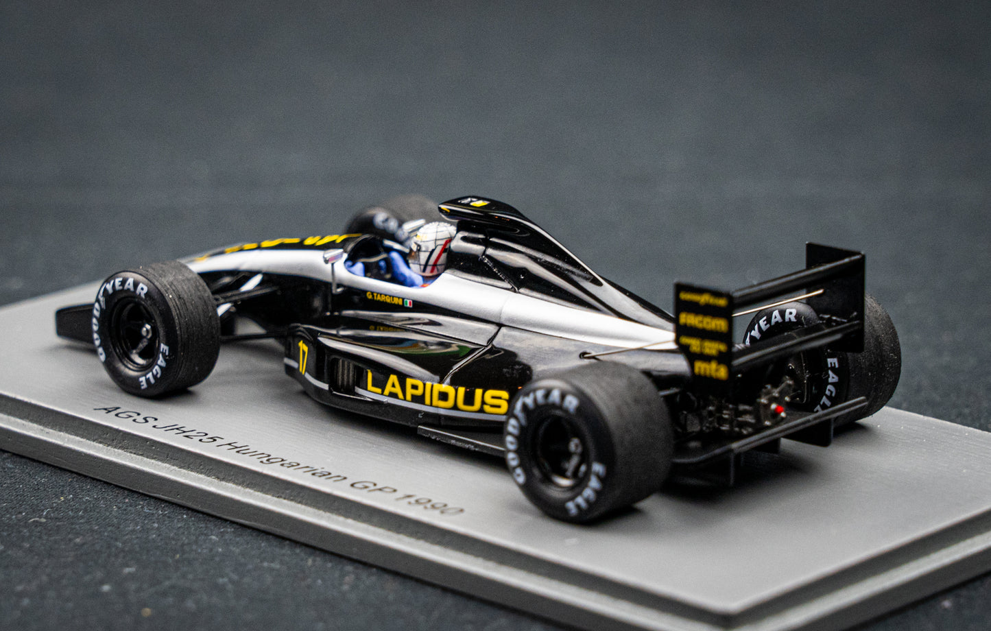 Gabriele Tarquini #17 AGS JH25 Formel 1 GP Ungarn 1990 - Spark 1:43