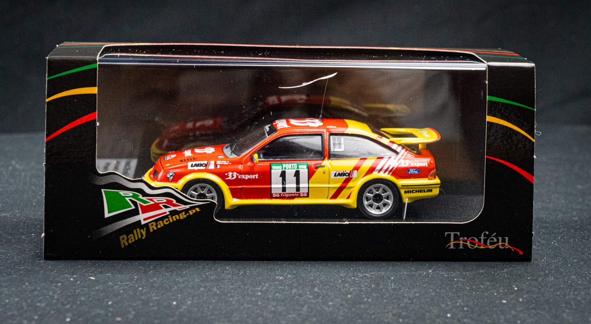 Tarmac Works 1:64 Ford Sierra RS Cosworth Tour De Corse - Rallye De France 1988 Winner Auriol Didier Occelli Bernard Tarmac Works 1:64 Ford Sierra RS Cosworth Tour De Corse - Rallye De France 1988 Winner Auriol Didier Occelli Bernard