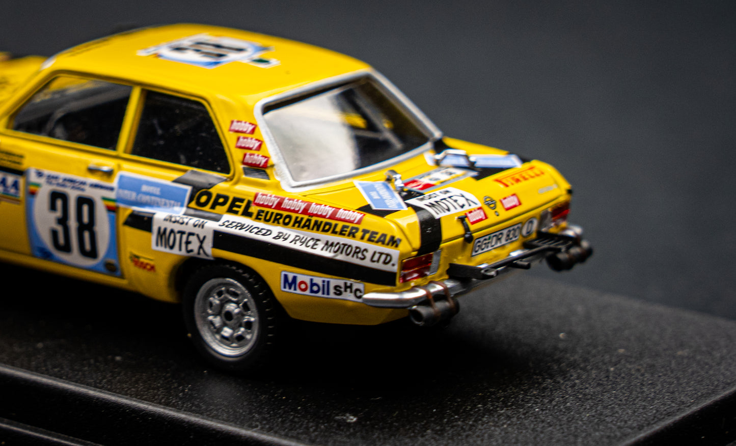 Opel Ascona lim. edition 1/150 Stk. #38 R. Altonen / E. Hermann Safari Rallye 1975 DSN