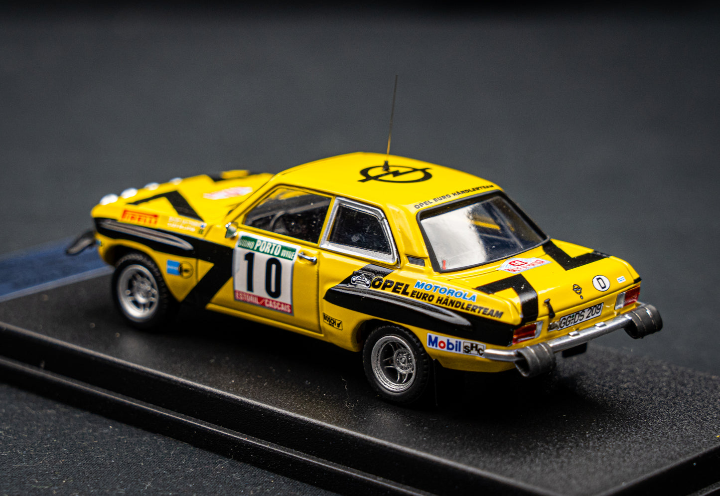 Opel Ascona lim. edition 1/150 Stk. #10 R. Altonen / C. Billstam 4th Portugal Rallye 1975 DSN1:43