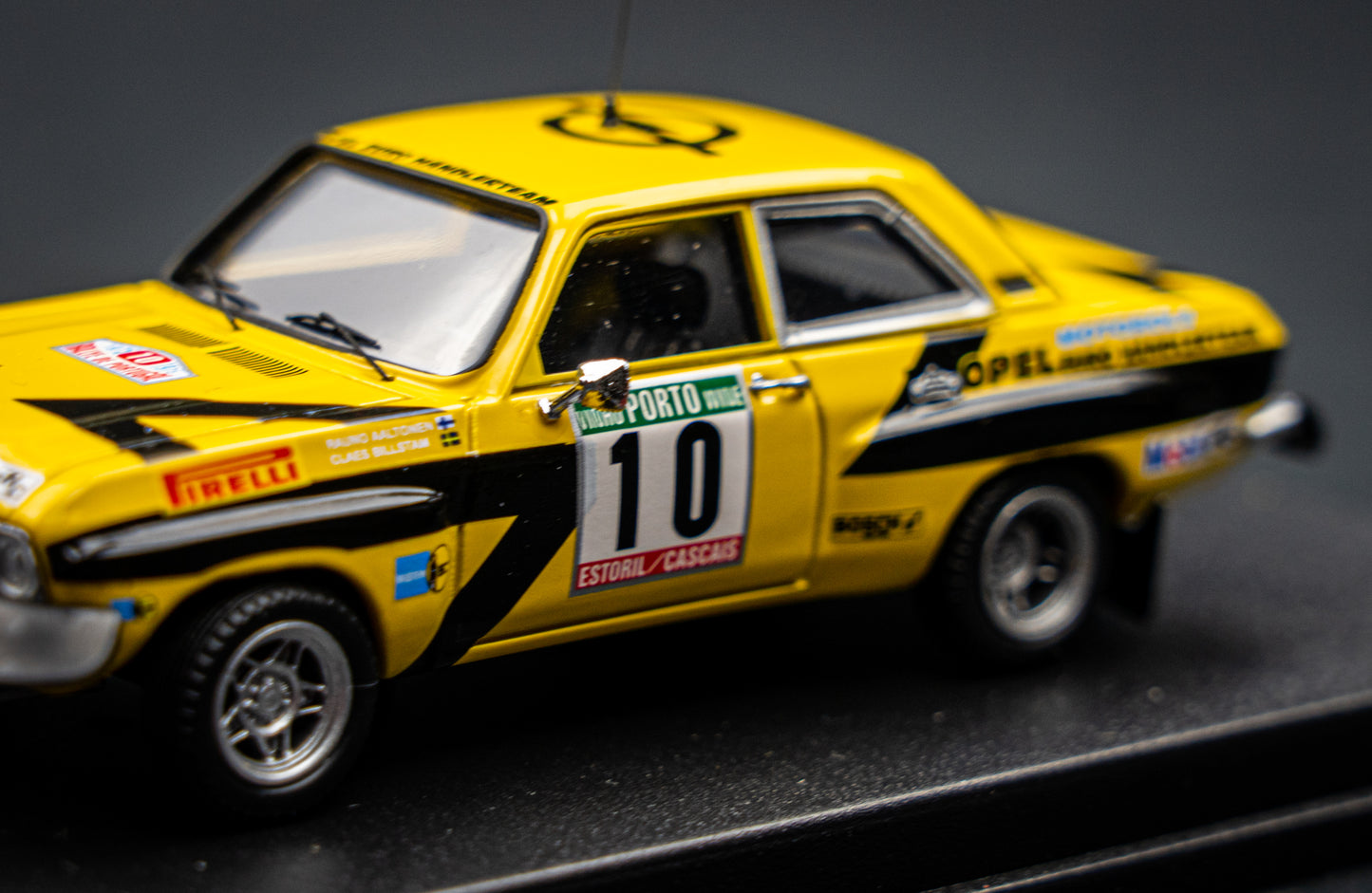 Opel Ascona lim. edition 1/150 Stk. #10 R. Altonen / C. Billstam 4th Portugal Rallye 1975 DSN1:43