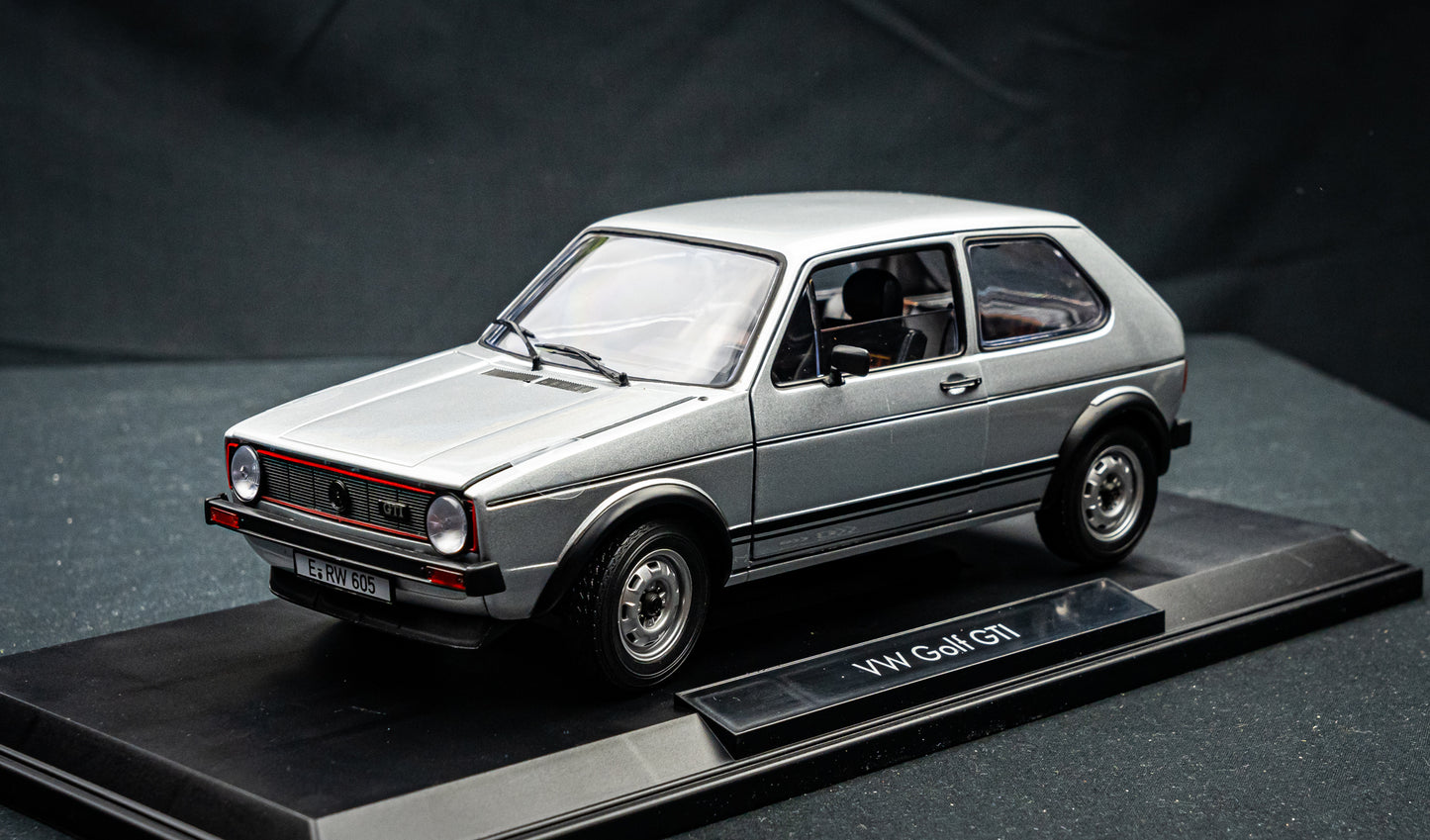 VW Golf GTi 1 1976 - Silber - Norev 1:18