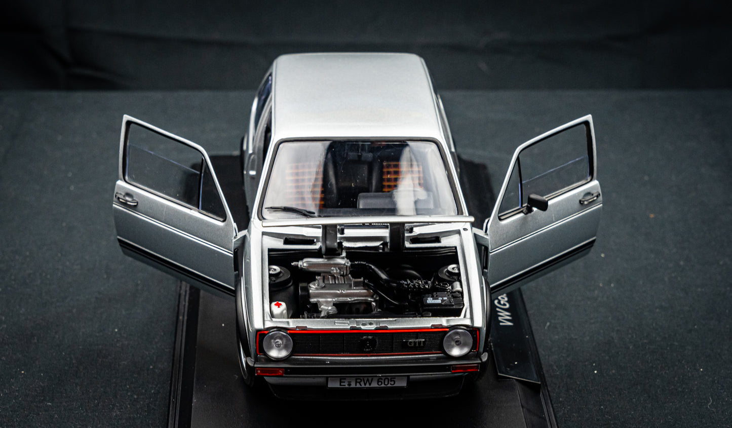 VW Golf GTi 1 1976 - Silber - Norev 1:18