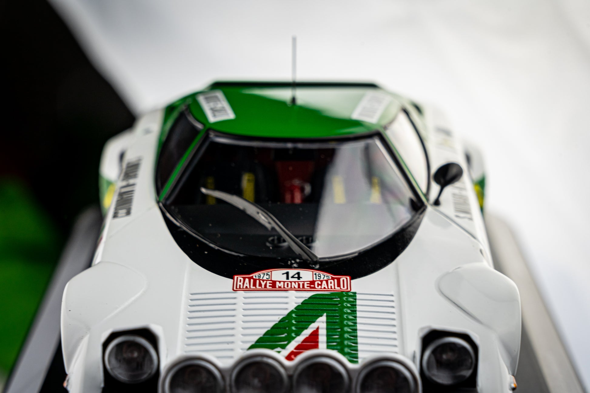 Lancia Stratos HF N°14 Monte Carlo 1975 HPI RACING 8074 1/43 Lancia Stratos HF N°14 Monte Carlo 1975 HPI RACING 8074 1/43