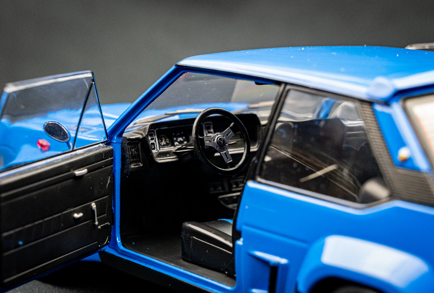 Fiat 131 Abarth 1980 - blau Solido 1:18