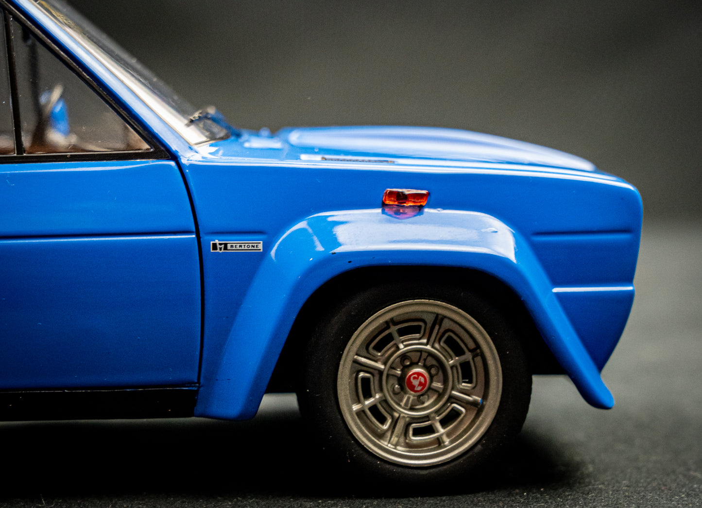 Fiat 131 Abarth 1980 - blau Solido 1:18