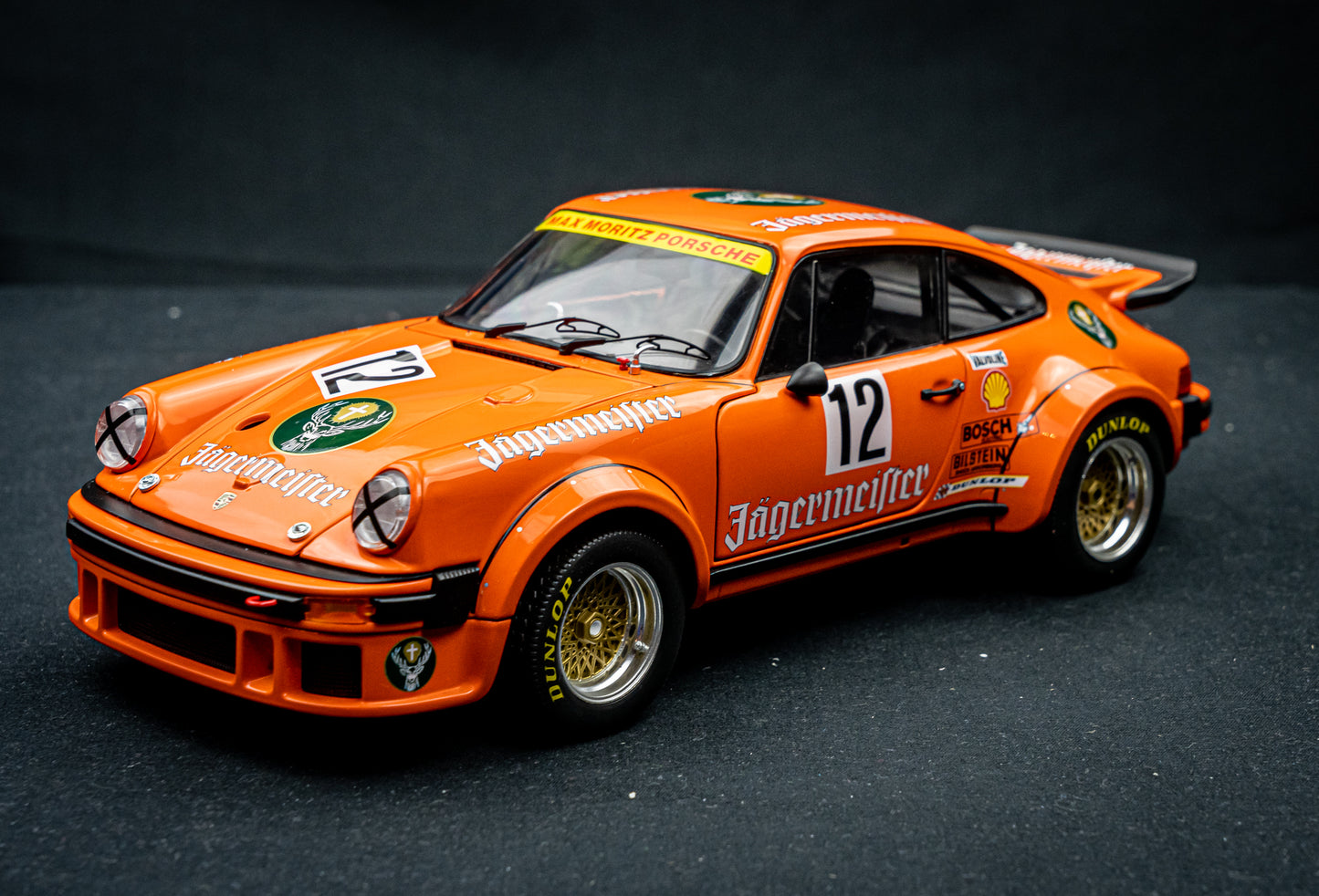 Porsche 934 RSR Jägermeister #12 Sieger Eifelrennen DRM 1976 1:18 Schuco