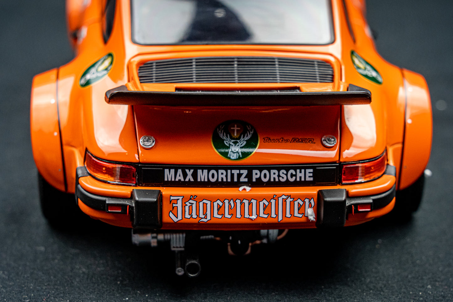 Porsche 934 RSR Jägermeister #12 Sieger Eifelrennen DRM 1976 1:18 Schuco