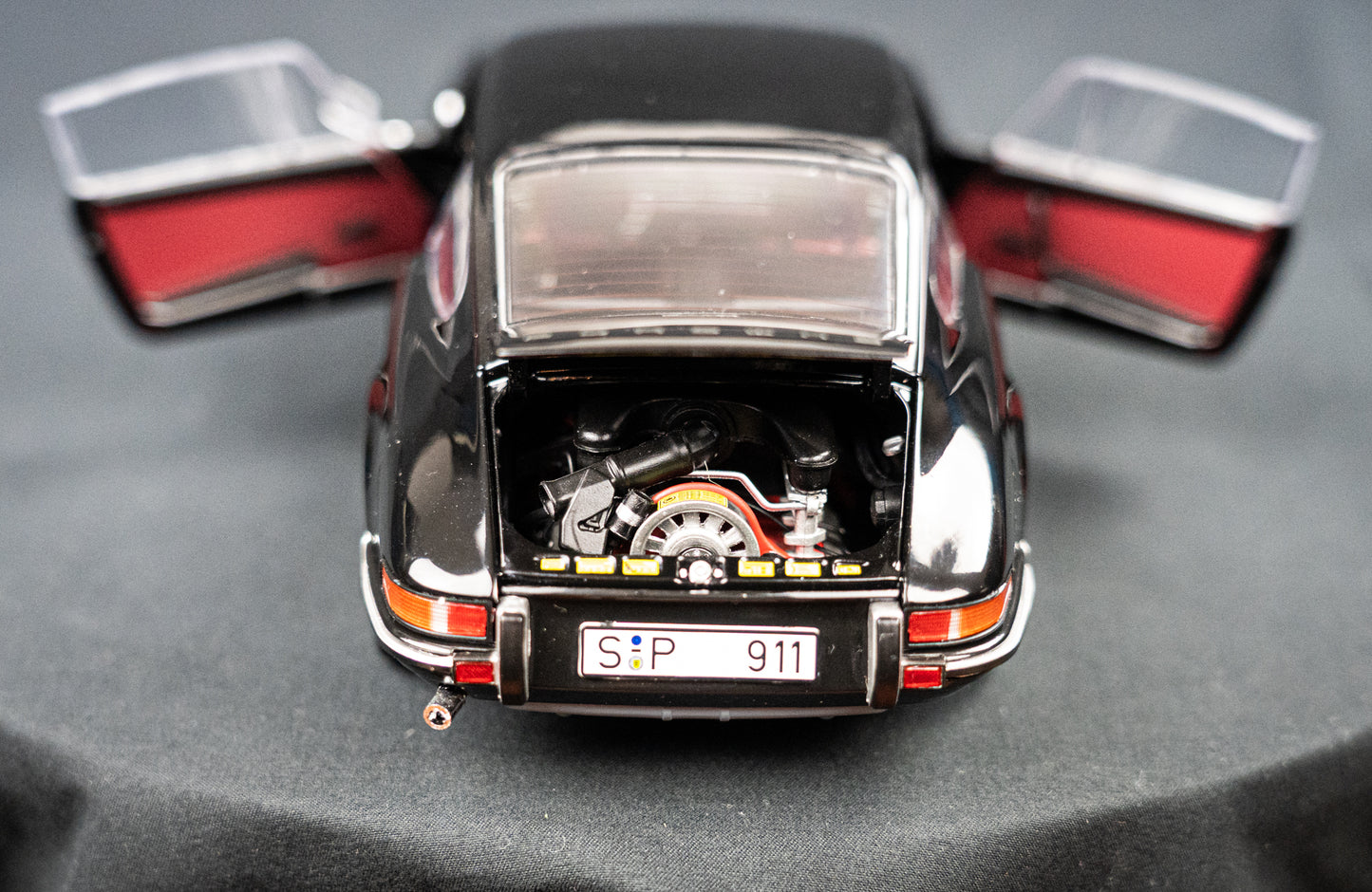 Porsche 911 S Coupe 1973 schwarz, Schuco 1:18