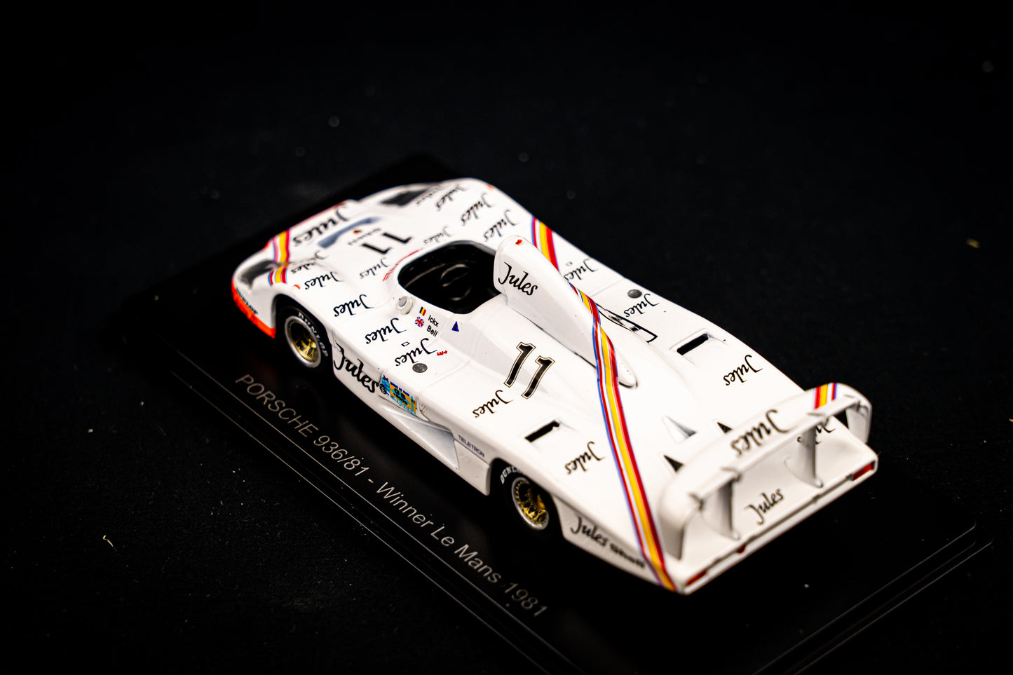 Porsche 936 #11 Winner LeMans 1981 Jacky Ickx / Derek Bell - 1:43