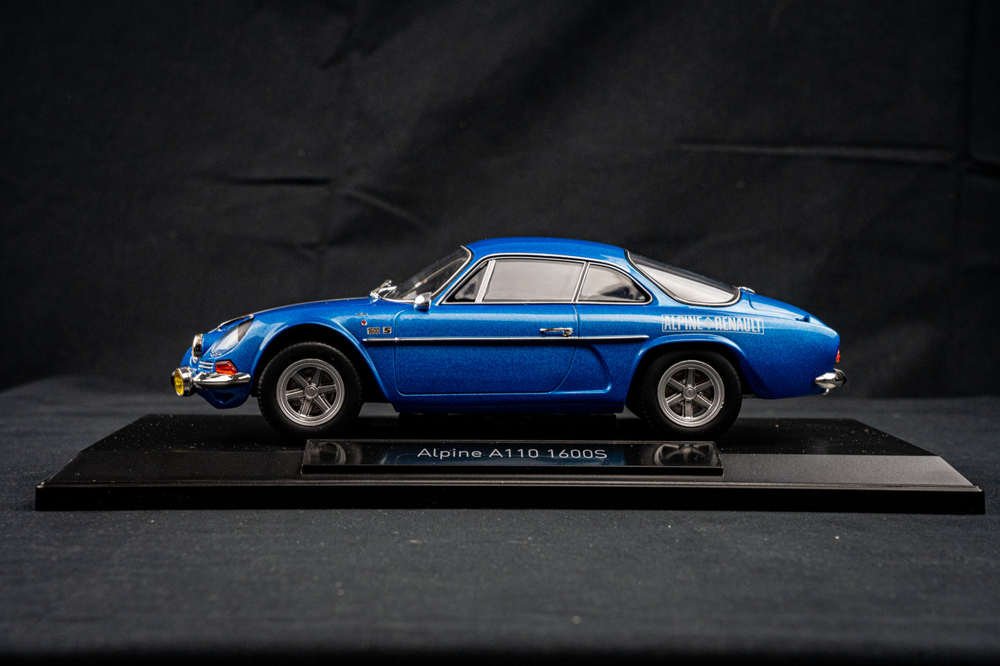 Renault Alpine A110 1600S von Norev in 1:18